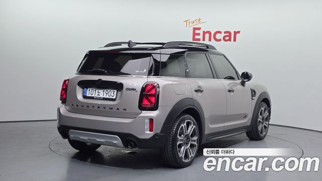 MINI Cooper S Countryman ALL4 Classic Launch Pack 2nd 2023 — фото 2