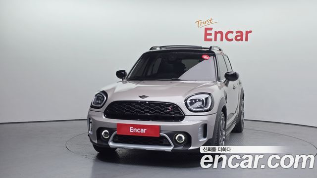 MINI Cooper S Countryman ALL4 Classic Launch Pack 2nd 2023 — фото 3