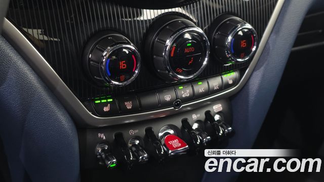 MINI Cooper S Countryman ALL4 Classic Launch Pack 2nd 2023 — фото 19