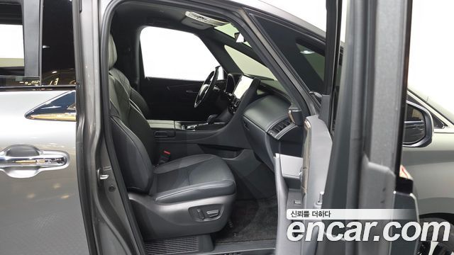 Toyota Alphard (IV) 2.5 HEV Executive AWD 2025 — фото 15