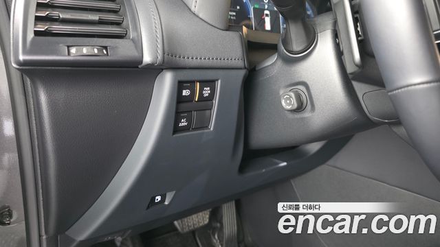Toyota Alphard (IV) 2.5 HEV Executive AWD 2025 — фото 35