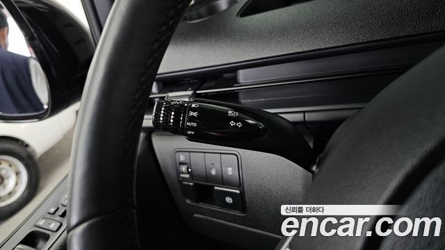 Hyundai Staria L3.5 Cargo 5-Seater Modern 2023 — фото 19