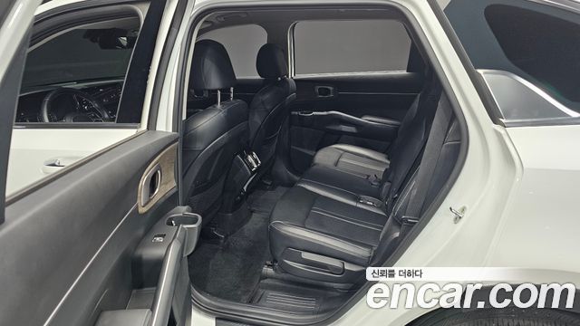 Kia Sorento (IV) Diesel 2.2 2WD Trendy 2023 — фото 12