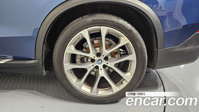 BMW X5 (G05) xDrive 30d xLine 2020 — фото 21