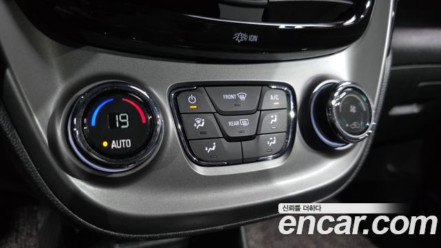 Chevrolet Spark Red Pick Edition 2021 — фото 16