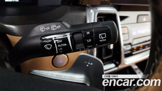 Kia Sorento (IV) Diesel 2.2 2WD Noblesse 2023 — фото 30