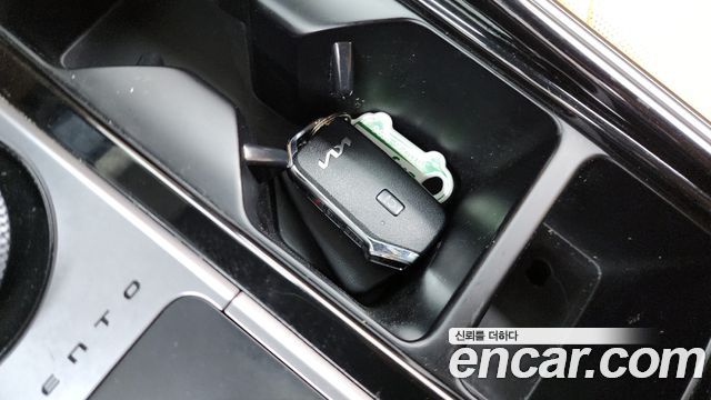 Kia Sorento (IV) Diesel 2.2 2WD Noblesse 2023 — фото 32