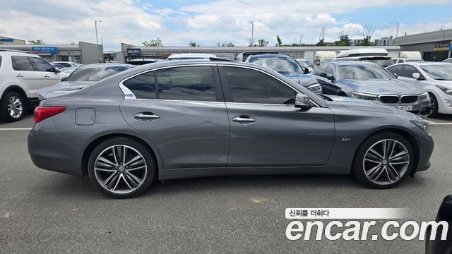 Infiniti Q50 2.2d Exclsive 2016 — фото 16