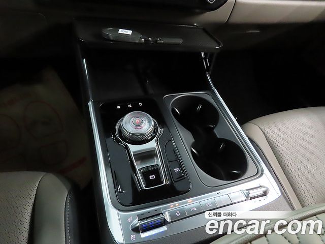 Kia Carnival (IV) Diesel 7-Seater Noblesse 2025 — фото 9