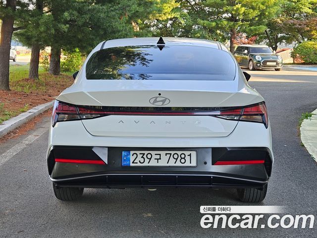 Hyundai Avante (CN7) 1.6 Inspiration 2024 — фото 4
