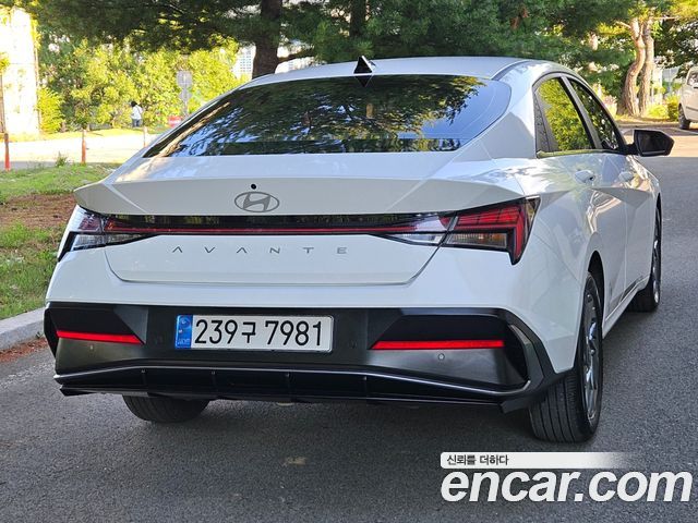 Hyundai Avante (CN7) 1.6 Inspiration 2024 — фото 5