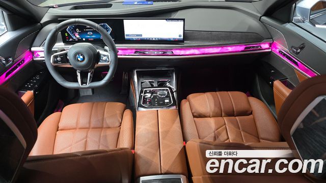 BMW 7 Series (G70) 740i xDrive M Sport Limited 2026 — фото 7