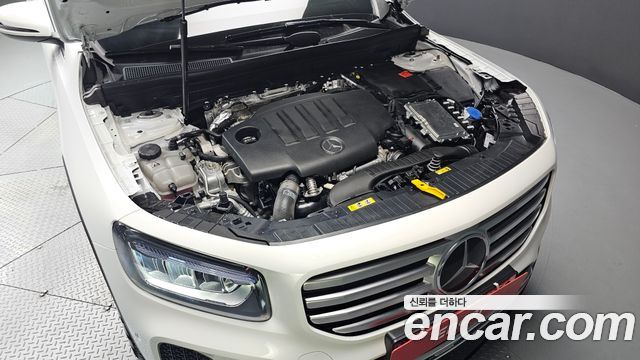Mercedes-Benz GLB-Class (X247) GLB200 d 2024 — фото 6