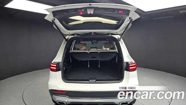 Mercedes-Benz GLB-Class (X247) GLB200 d 2024 — фото 20
