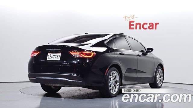 Chrysler 200 (II) 2.4 C 2015 — фото 2