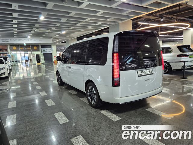 Hyundai Staria Lounge 9-Seater Prestige 2022 — фото 7