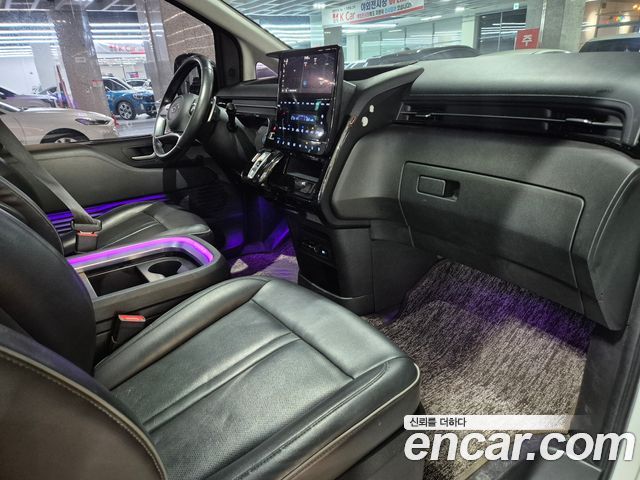Hyundai Staria Lounge 9-Seater Prestige 2022 — фото 10