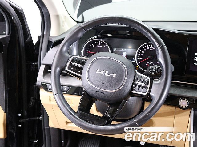 Kia Carnival (IV) 9-Seater Prestige 2023 — фото 18