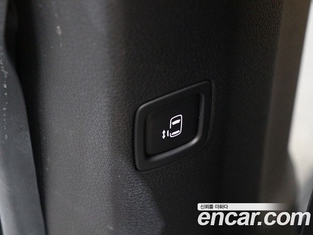 Kia Carnival (IV) 9-Seater Prestige 2023 — фото 19