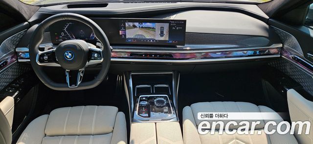 BMW 7 Series (G70) 750e xDrive M Sport 2025 — фото 9