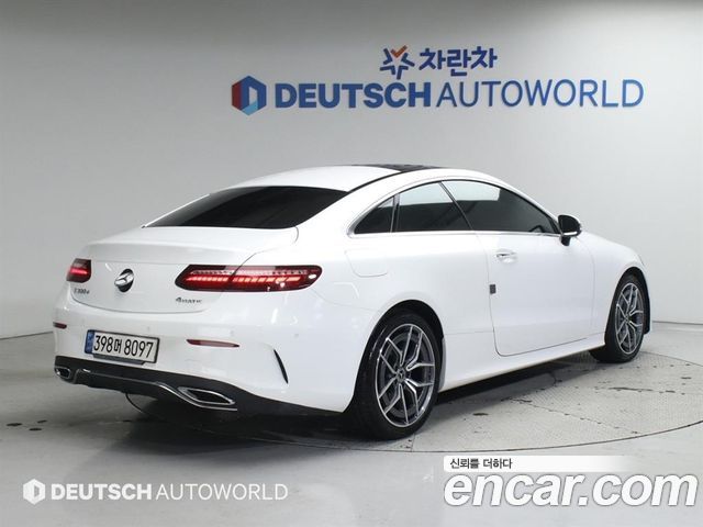 Mercedes-Benz E-Class (W213) E300d 4MATIC Coupe 2022 — фото 2