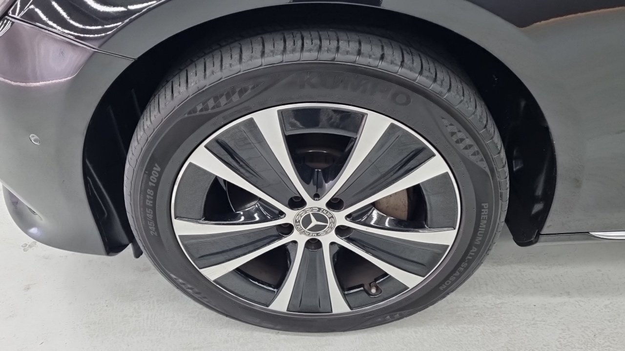 Mercedes-Benz E-Class (W213) E300e Exclusive 2019 — фото 5