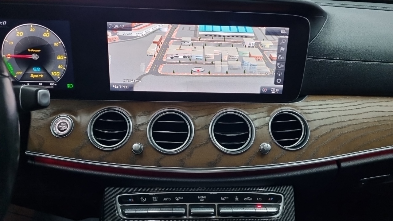 Mercedes-Benz E-Class (W213) E300e Exclusive 2019 — фото 6