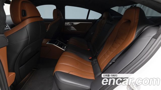 BMW 8 Series (G15) M850i xDrive Gran Coupe 2023 — фото 10