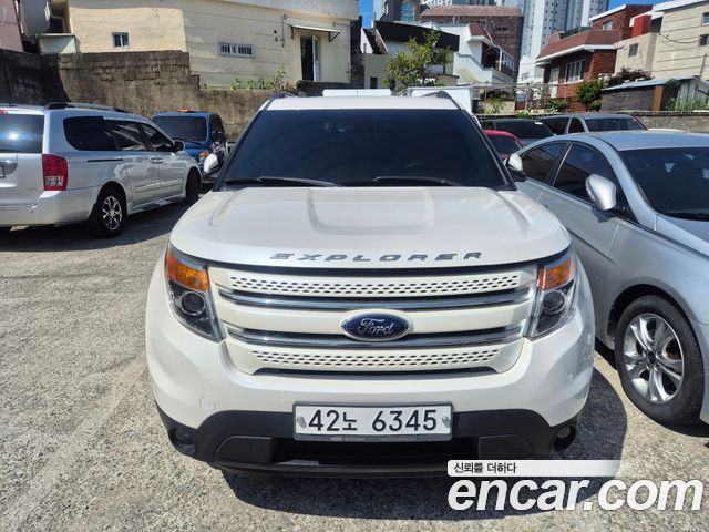 Ford Explorer 3.5 Limited 4WD 5th