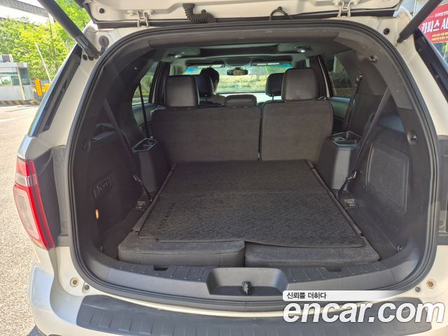 Ford Explorer 3.5 Limited 4WD 5th 2014 — фото 9