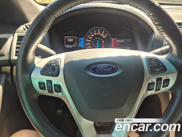 Ford Explorer 3.5 Limited 4WD 5th 2014 — фото 20