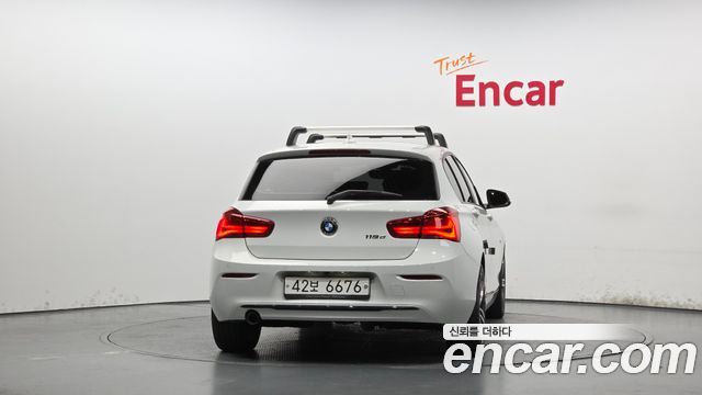 BMW 1 Series (F20) 118d Sport 5Door 2017 — фото 4