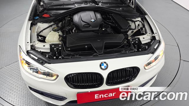 BMW 1 Series (F20) 118d Sport 5Door 2017 — фото 6