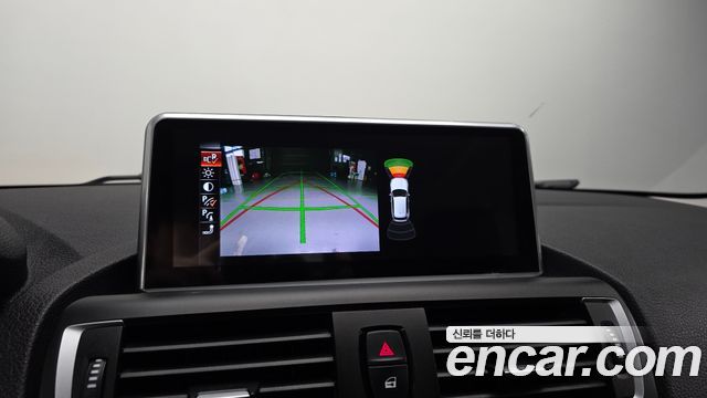 BMW 1 Series (F20) 118d Sport 5Door 2017 — фото 16
