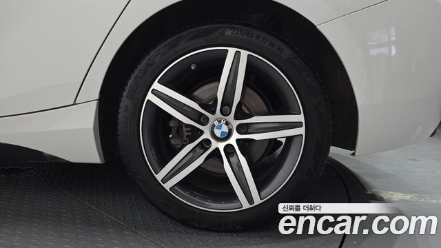 BMW 1 Series (F20) 118d Sport 5Door 2017 — фото 21