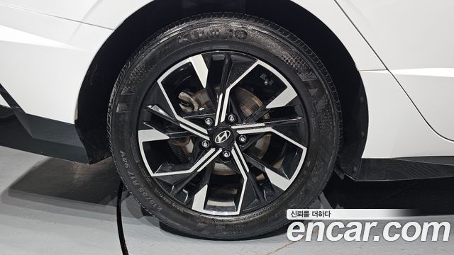Hyundai Sonata The Edge (DN8) 2.0 Premium 2024 — фото 5