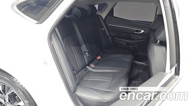 Hyundai Sonata The Edge (DN8) 2.0 Premium 2024 — фото 16