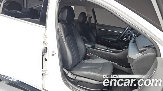 Hyundai Sonata The Edge (DN8) 2.0 Premium 2024 — фото 32