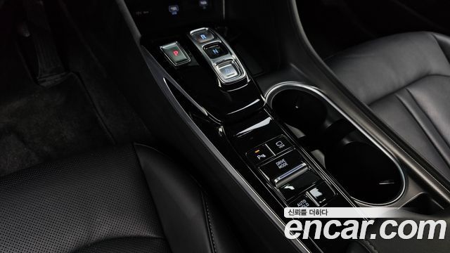Hyundai Sonata (DN8) 2.0 LPG Premium Plus 2023 — фото 9