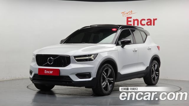 Volvo XC40 T4 R-Design