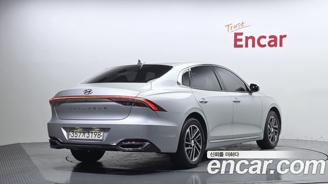 Hyundai Grandeur (IG) 3.0 LPi (Taxi) Deluxe 2023 — фото 2