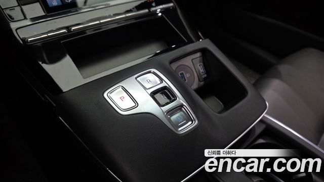 Hyundai Grandeur (IG) 3.0 LPi (Taxi) Deluxe 2023 — фото 9