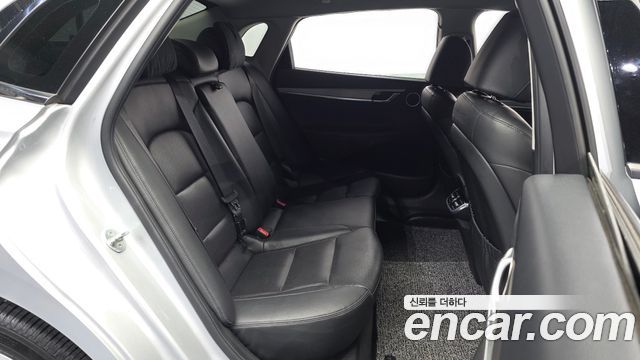 Hyundai Grandeur (IG) 3.0 LPi (Taxi) Deluxe 2023 — фото 11