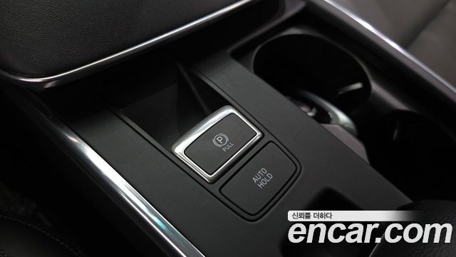 Hyundai Grandeur (IG) 3.0 LPi (Taxi) Deluxe 2023 — фото 27