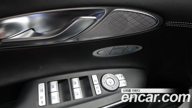Genesis GV70 2.2 Diesel 2WD 2021 — фото 29
