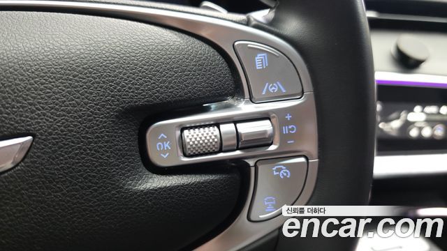 Genesis GV70 2.2 Diesel 2WD 2021 — фото 33