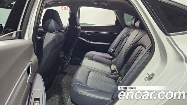 Hyundai Sonata The Edge (DN8) 2.0 Exclusive 2025 — фото 11