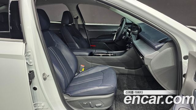 Hyundai Sonata The Edge (DN8) 2.0 Exclusive 2025 — фото 12