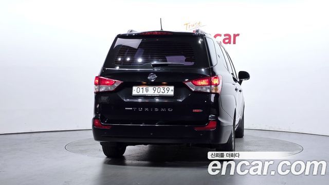 KG Mobility (SsangYong) Korando Turismo 4WD TX 9-seater 2017 — фото 4