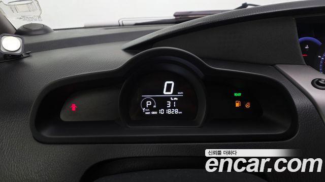 KG Mobility (SsangYong) Korando Turismo 4WD TX 9-seater 2017 — фото 8